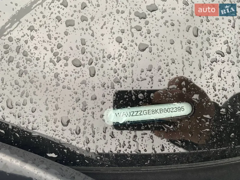 Audi e-tron 2018 VIN WAUZZZGE8KB003395 фото оголошення 30 з 59