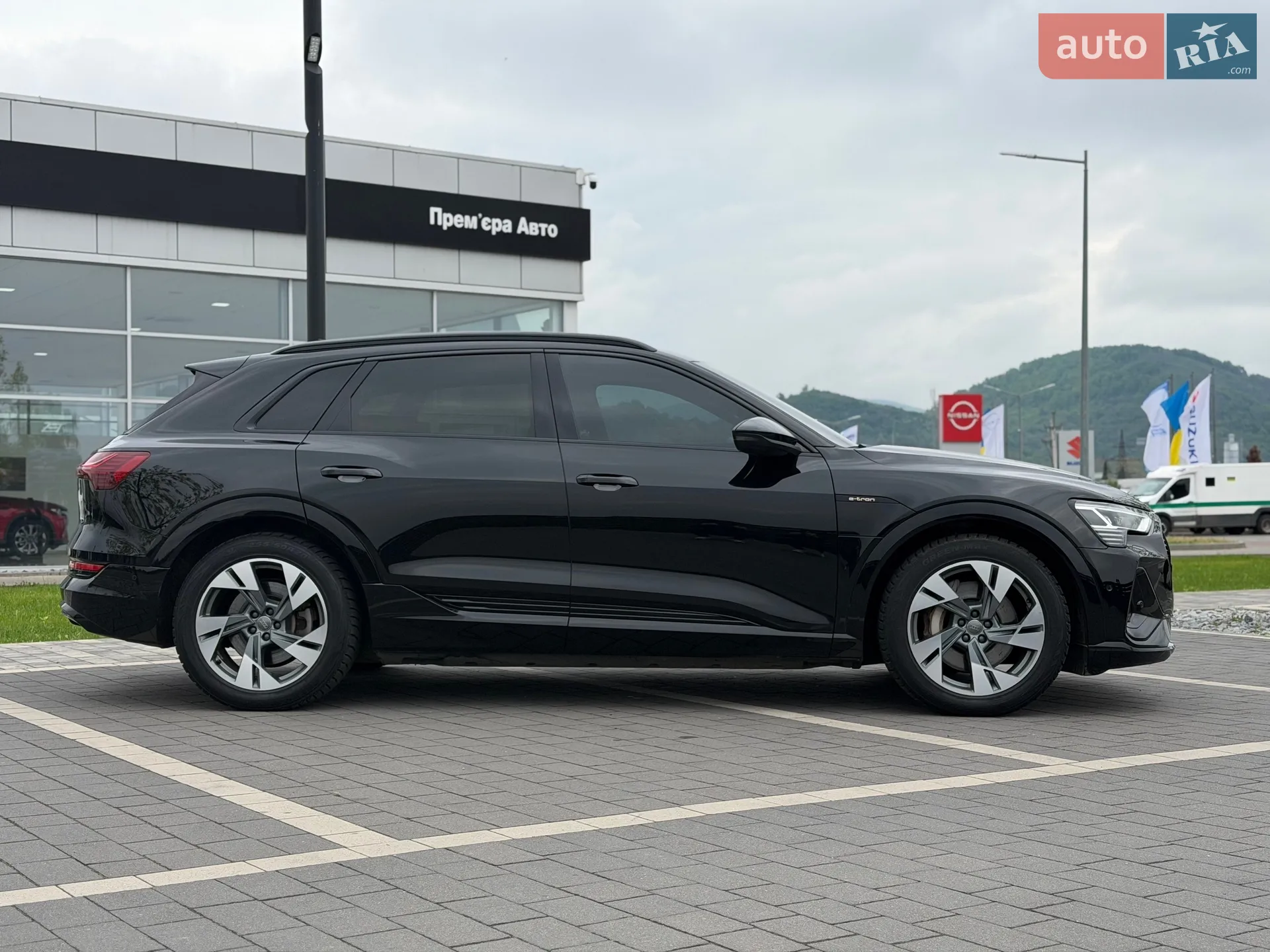 2019 Audi e-tron - мініатюра 8