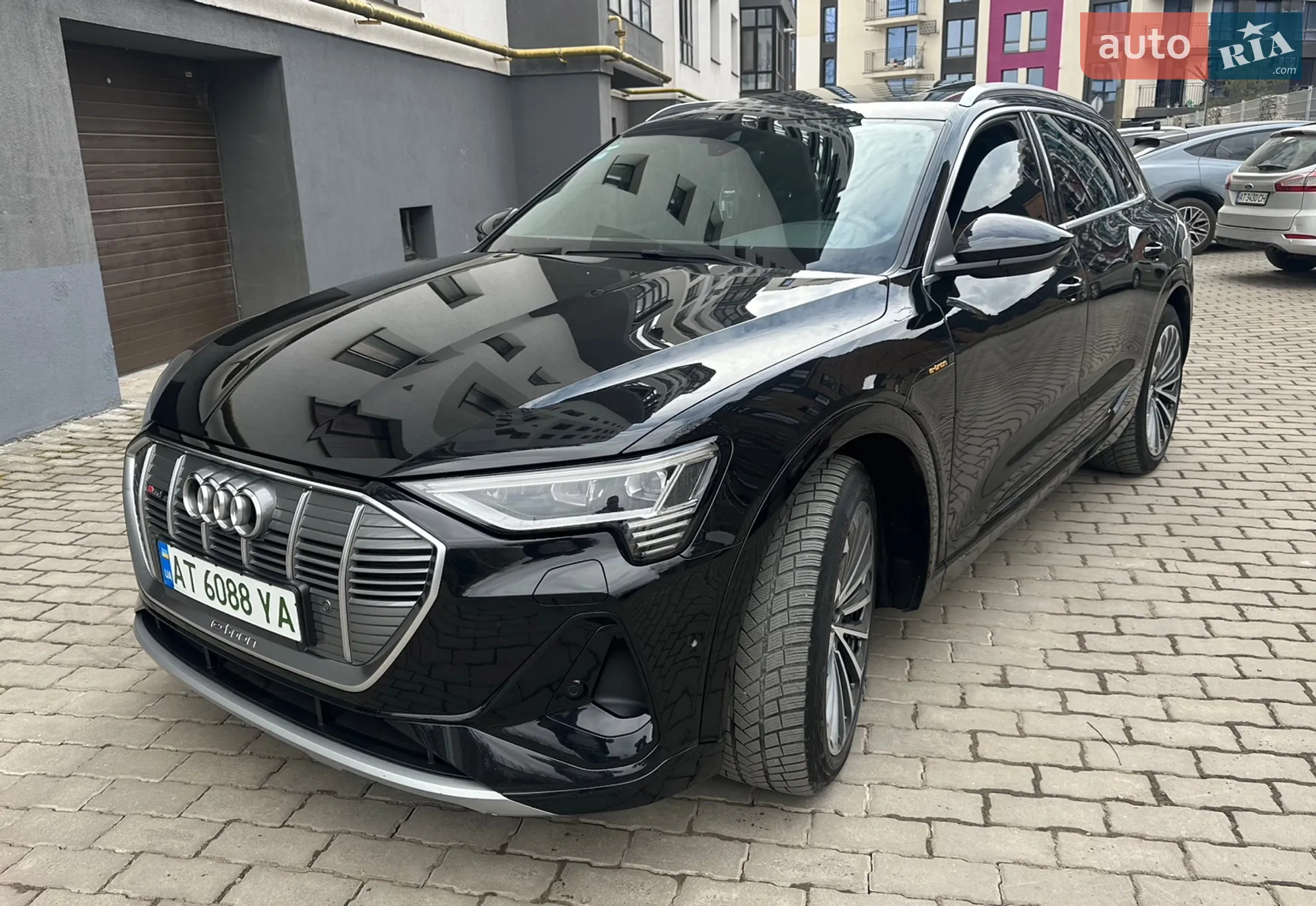 2020 Audi e-tron - мініатюра 3