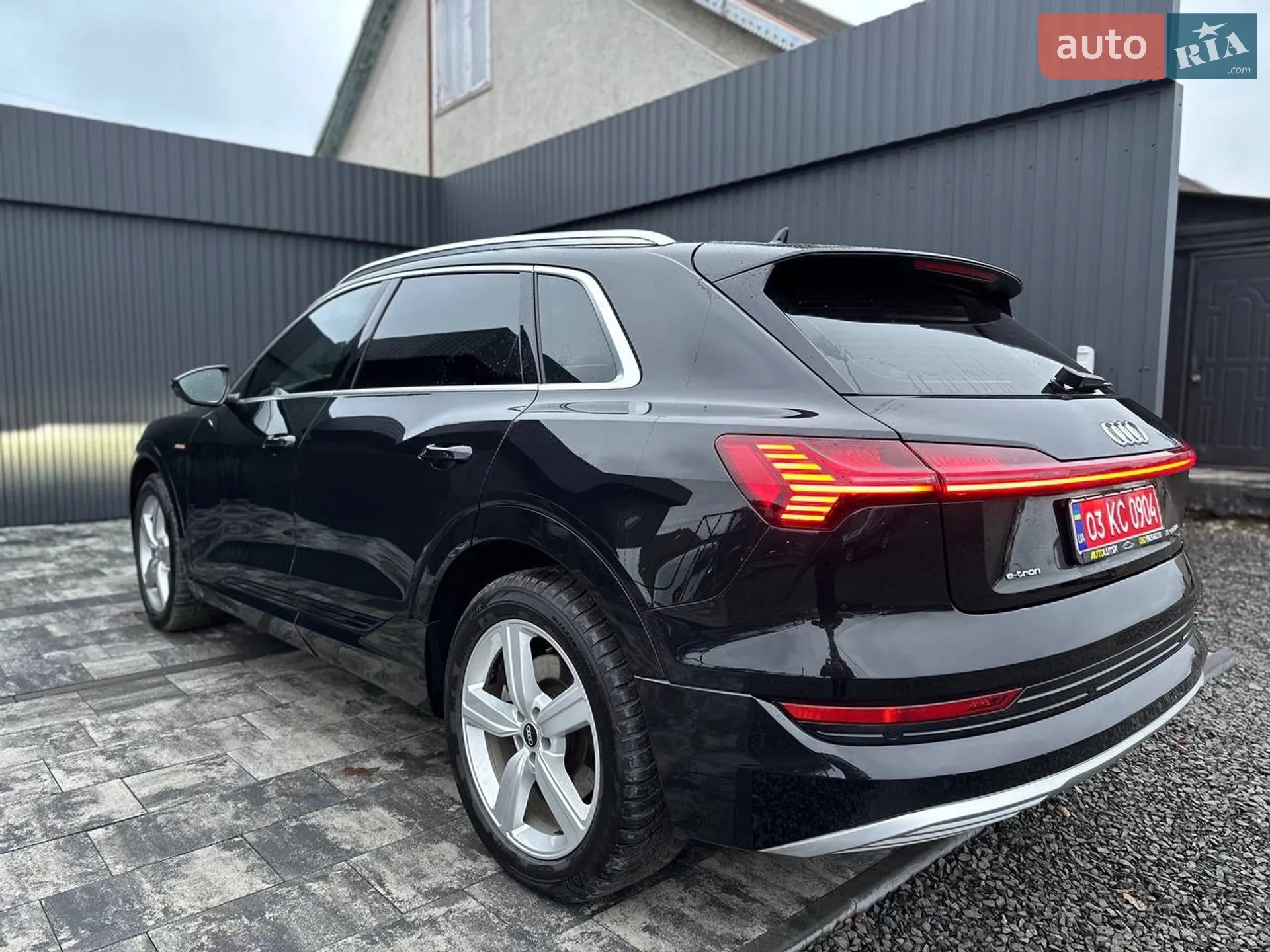 2020 Audi e-tron - мініатюра 17