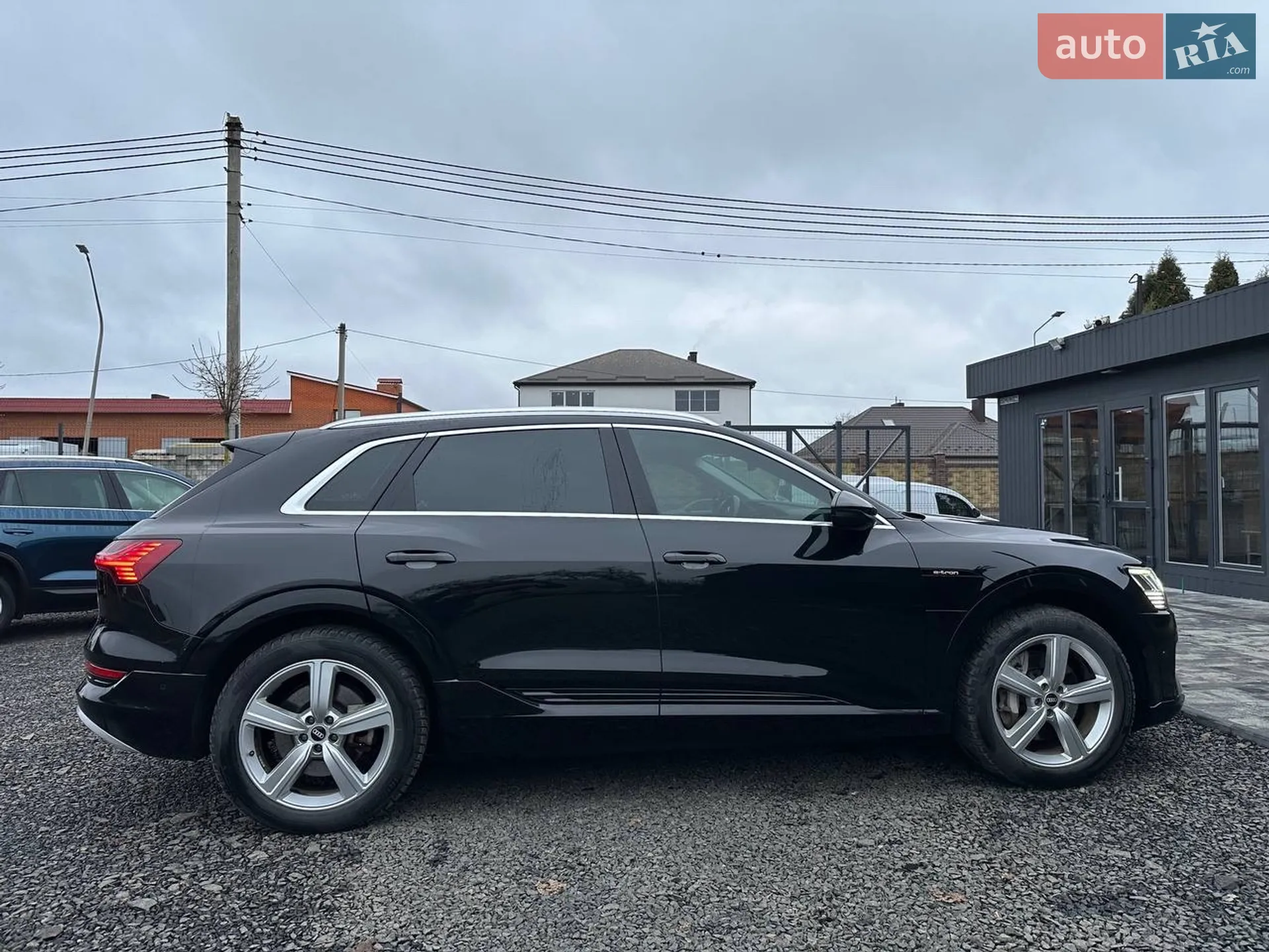 2020 Audi e-tron - мініатюра 13