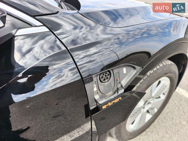 Внедорожник / Кроссовер Audi e-tron 2021 в Львове