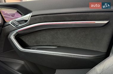 Внедорожник / Кроссовер Audi e-tron 2020 в Львове