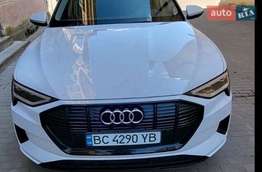 Позашляховик / Кросовер Audi e-tron 2021 в Львові