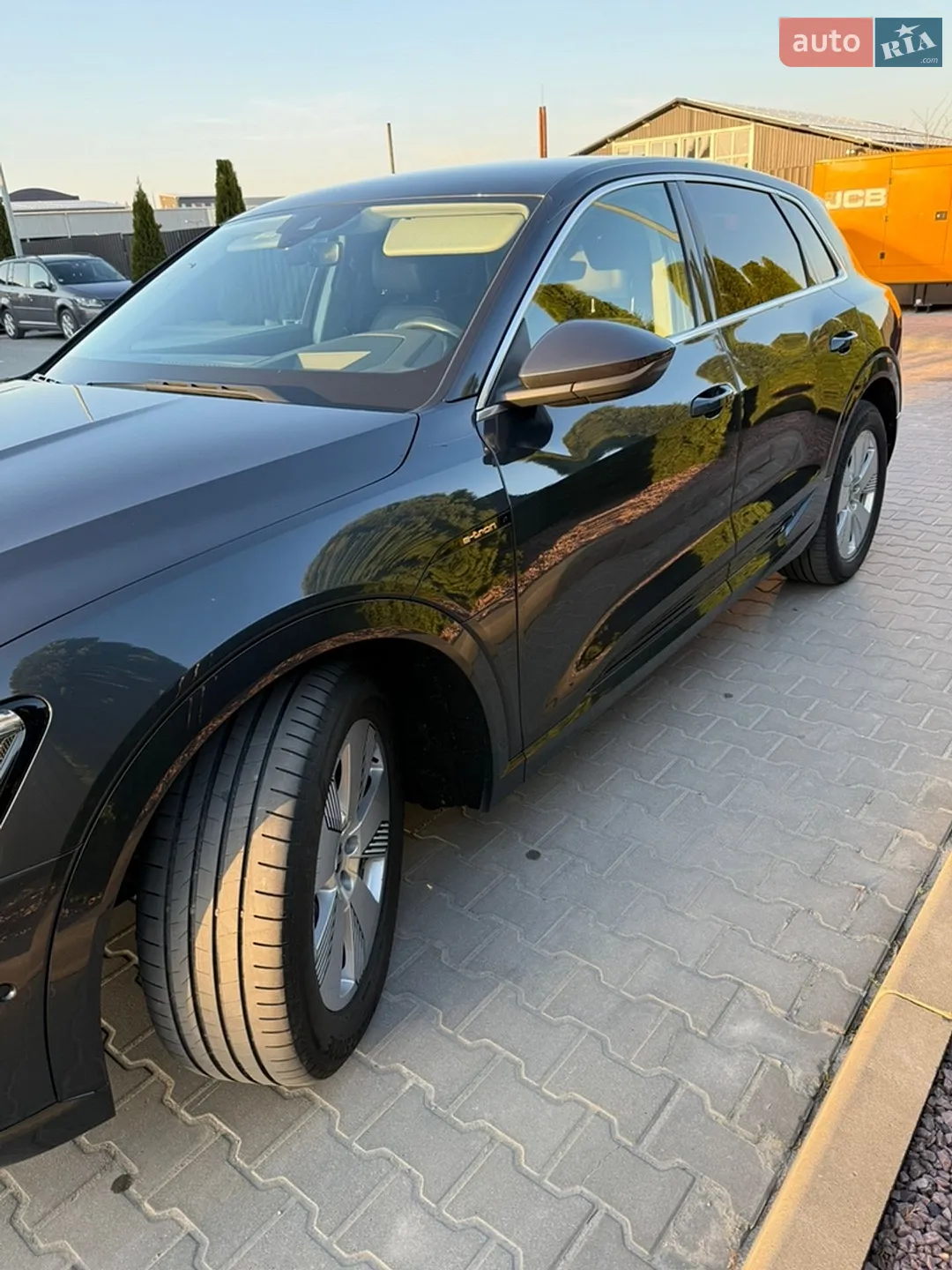 2019 Audi e-tron - мініатюра 13