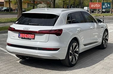Внедорожник / Кроссовер Audi e-tron 2019 в Ровно