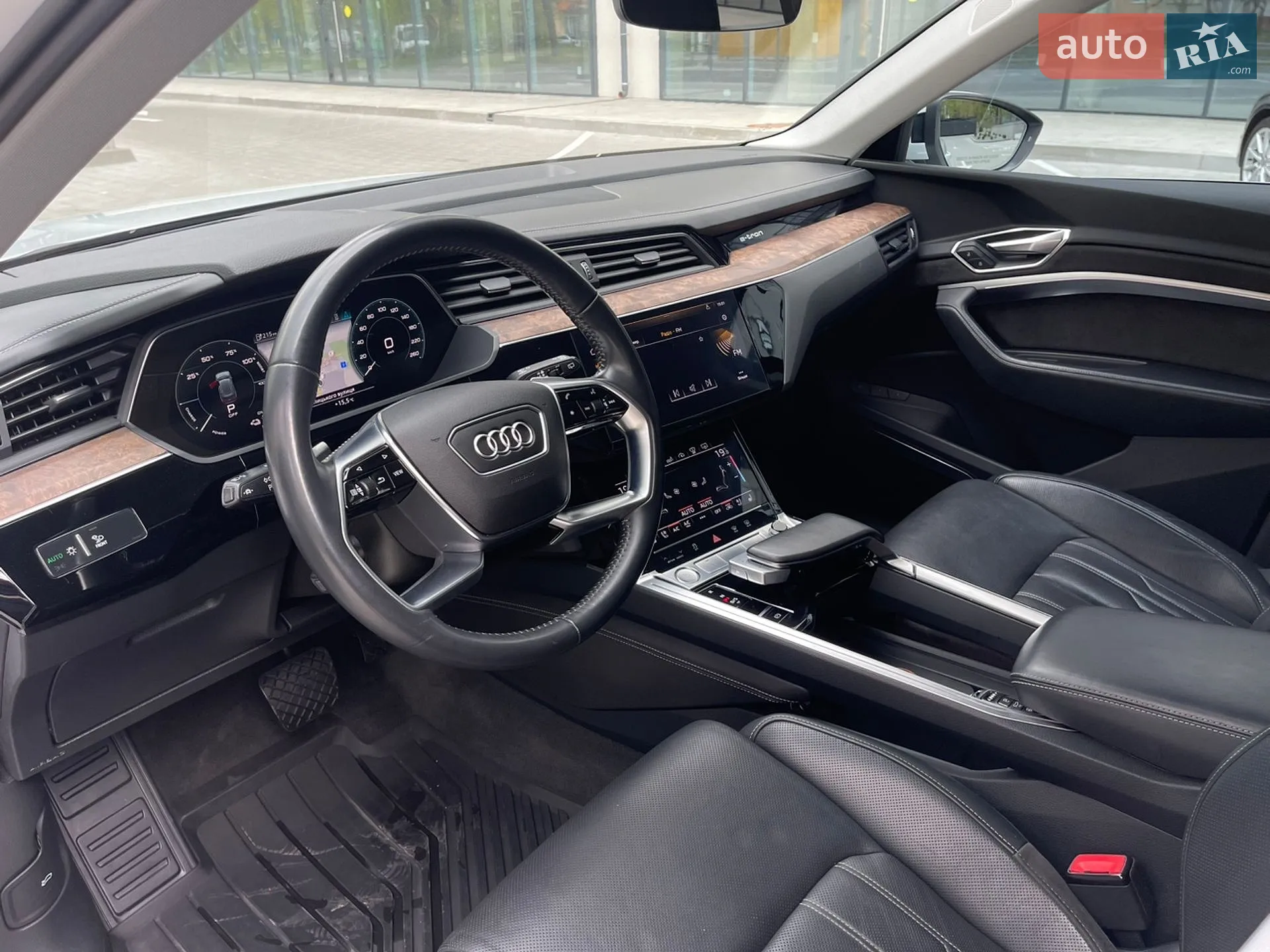 2019 Audi e-tron - мініатюра 17