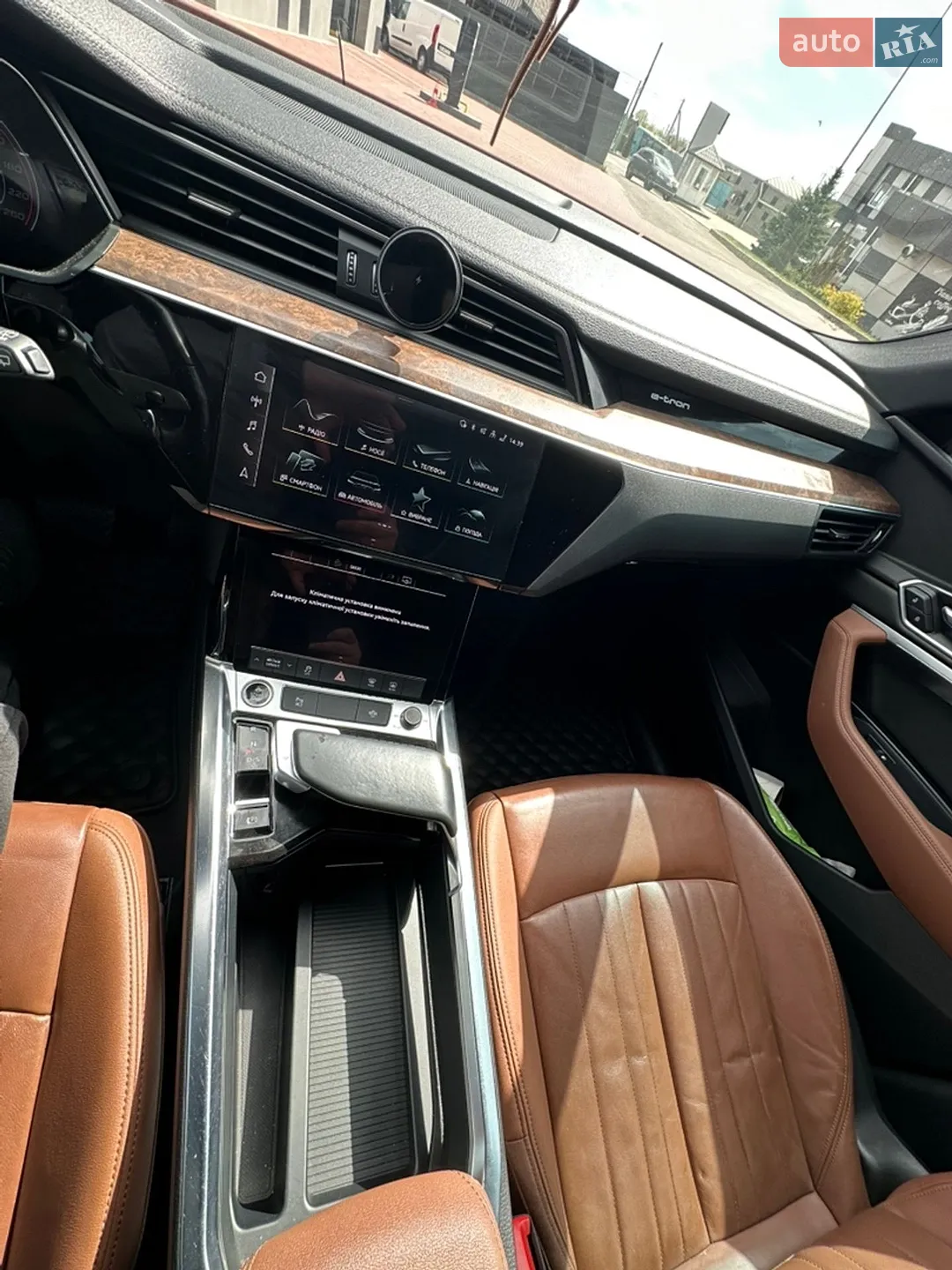 2022 Audi e-tron - мініатюра 6