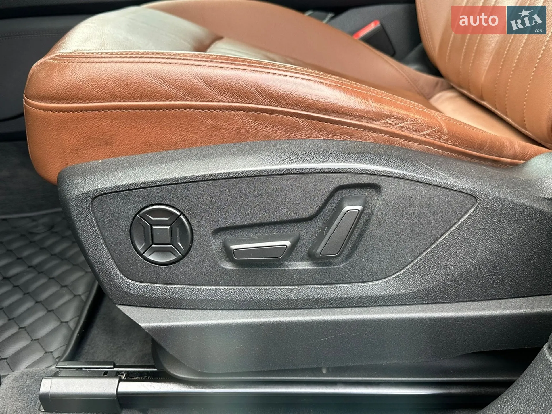 2022 Audi e-tron - мініатюра 20