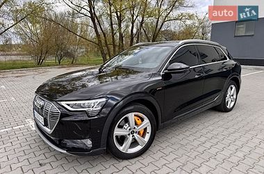 Внедорожник / Кроссовер Audi e-tron 2023 в Хмельницком