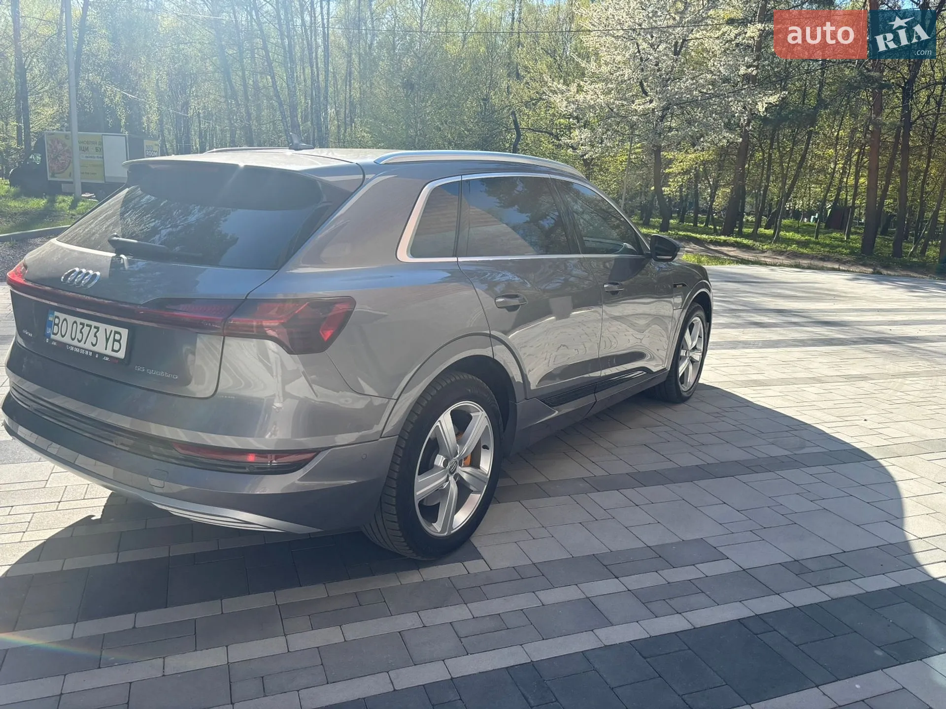 2019 Audi e-tron - мініатюра 7