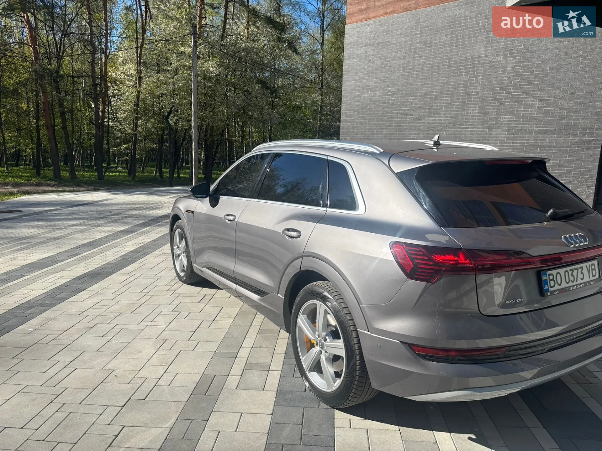 2019 Audi e-tron - мініатюра 8