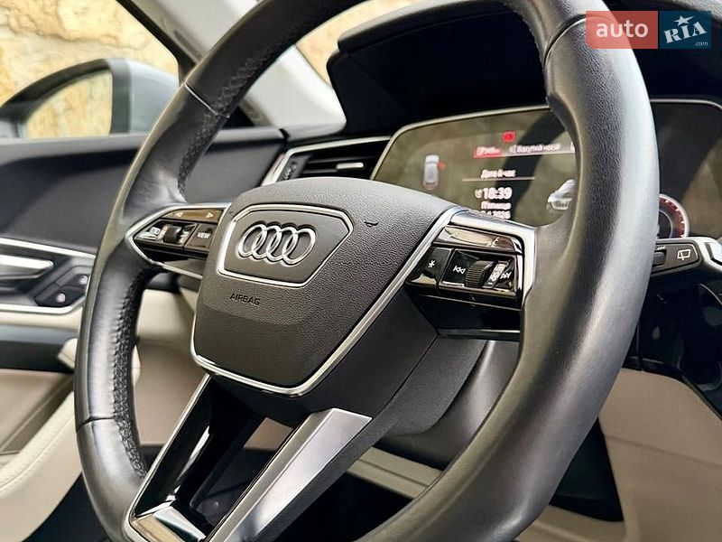 Внедорожник / Кроссовер Audi e-tron 2021 в Ровно