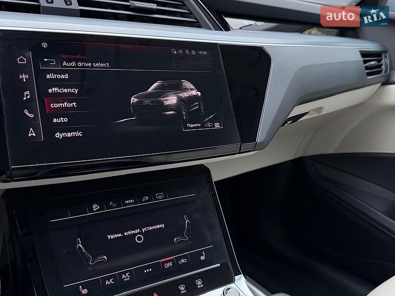 Внедорожник / Кроссовер Audi e-tron 2021 в Ровно