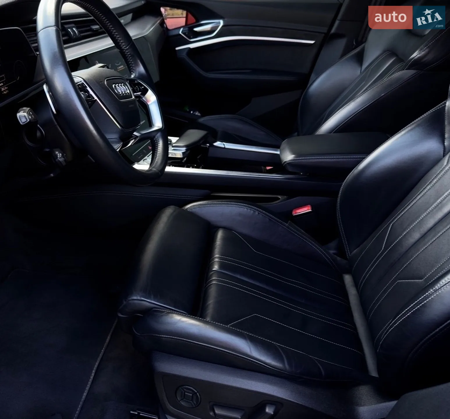 2019 Audi e-tron - мініатюра 40