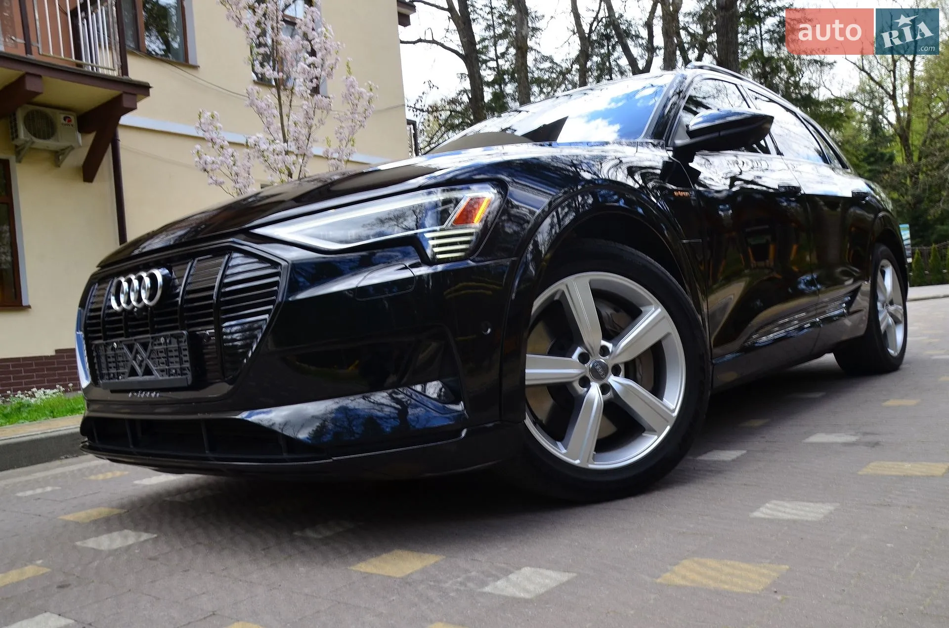 2019 Audi e-tron - мініатюра 6