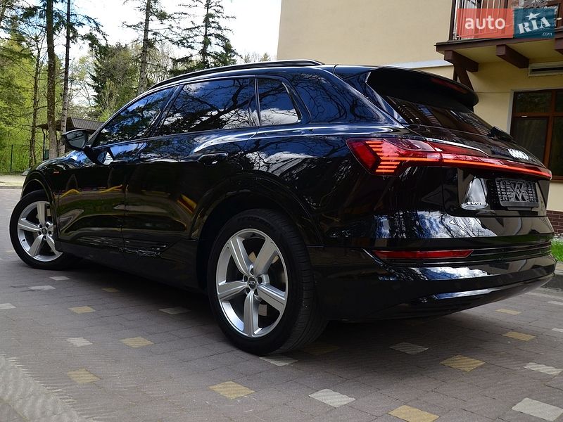 Внедорожник / Кроссовер Audi e-tron 2019 в Трускавце