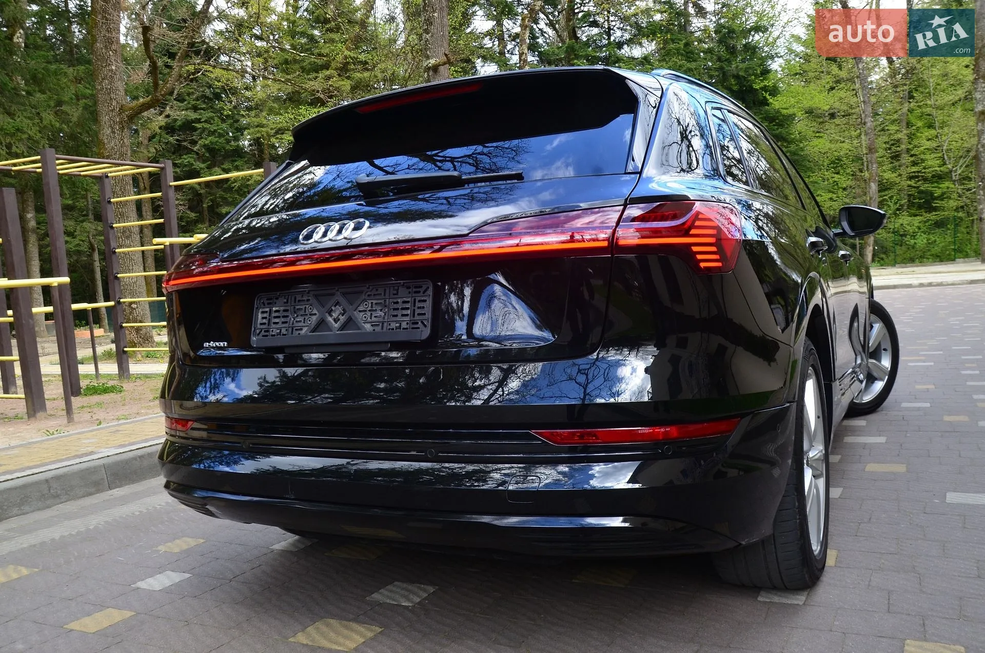 2019 Audi e-tron - мініатюра 31