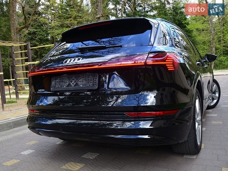 Внедорожник / Кроссовер Audi e-tron 2019 в Трускавце
