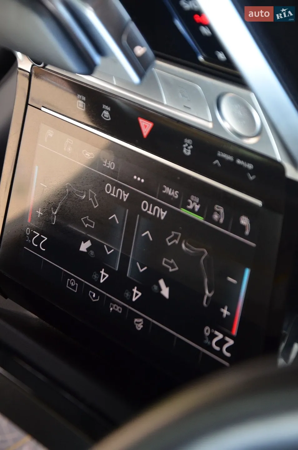 2019 Audi e-tron - мініатюра 44
