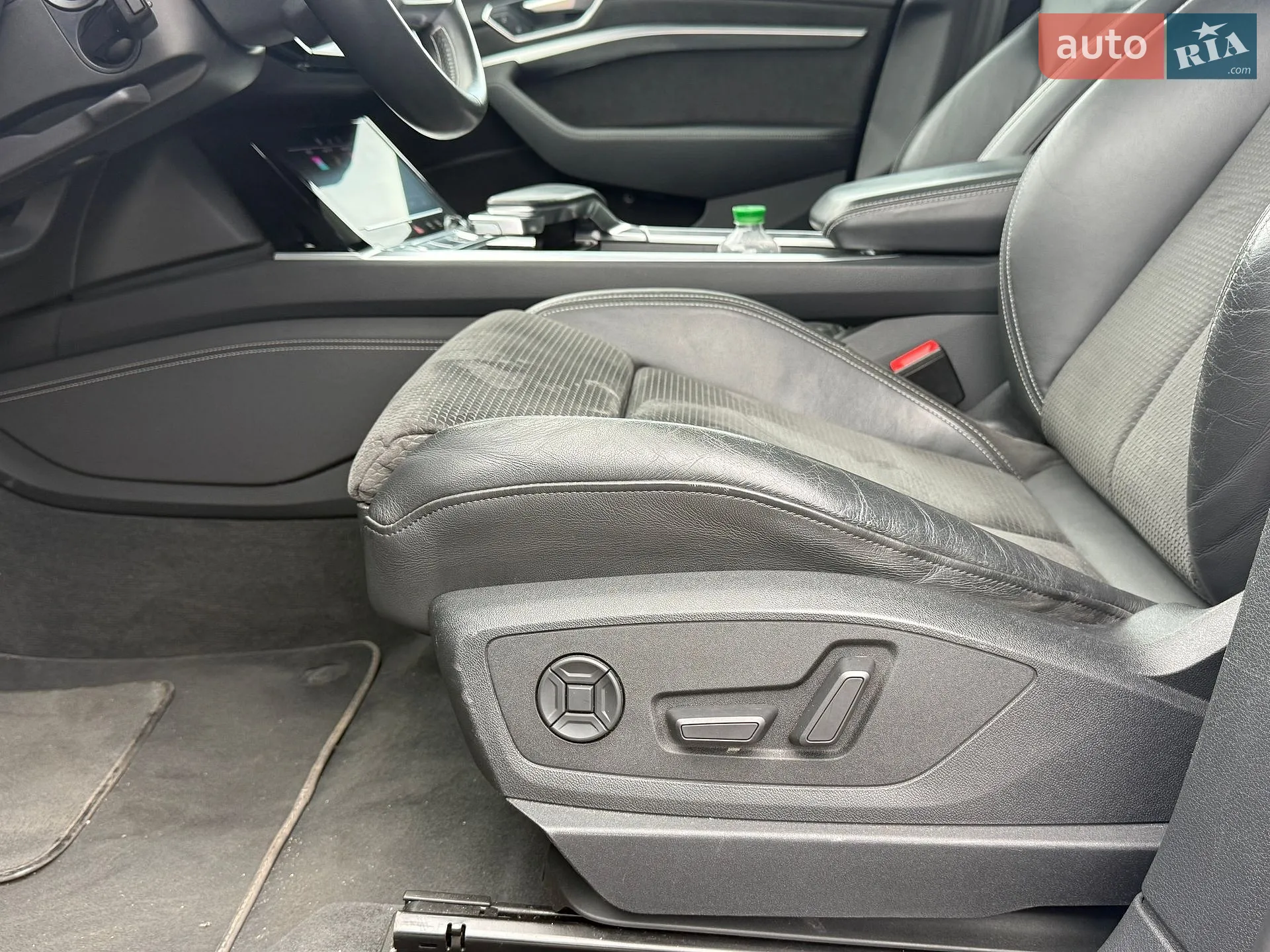 2019 Audi e-tron - мініатюра 17