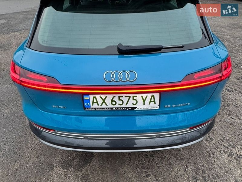 Внедорожник / Кроссовер Audi e-tron 2019 в Харькове