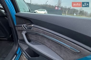 Внедорожник / Кроссовер Audi e-tron 2019 в Харькове