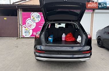 Внедорожник / Кроссовер Audi e-tron 2019 в Кременчуге
