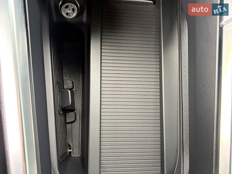 Внедорожник / Кроссовер Audi e-tron 2019 в Кременчуге