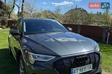 Позашляховик / Кросовер Audi e-tron 2020 в Івано-Франківську