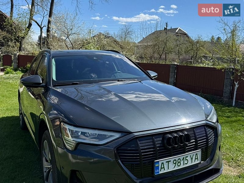 Внедорожник / Кроссовер Audi e-tron 2020 в Ивано-Франковске