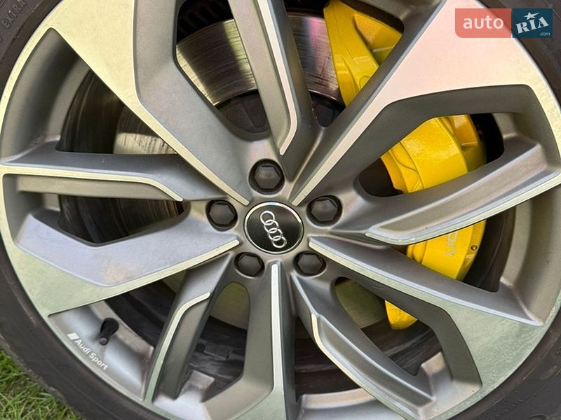 Внедорожник / Кроссовер Audi e-tron 2020 в Ивано-Франковске