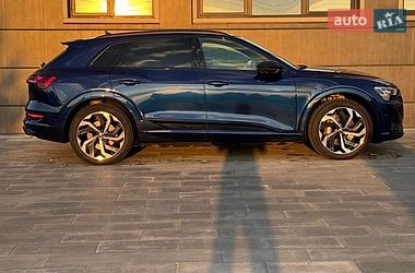 Внедорожник / Кроссовер Audi e-tron 2022 в Харькове