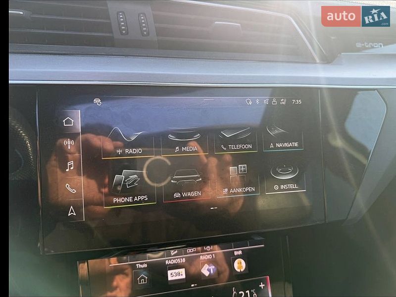 Внедорожник / Кроссовер Audi e-tron 2019 в Ровно
