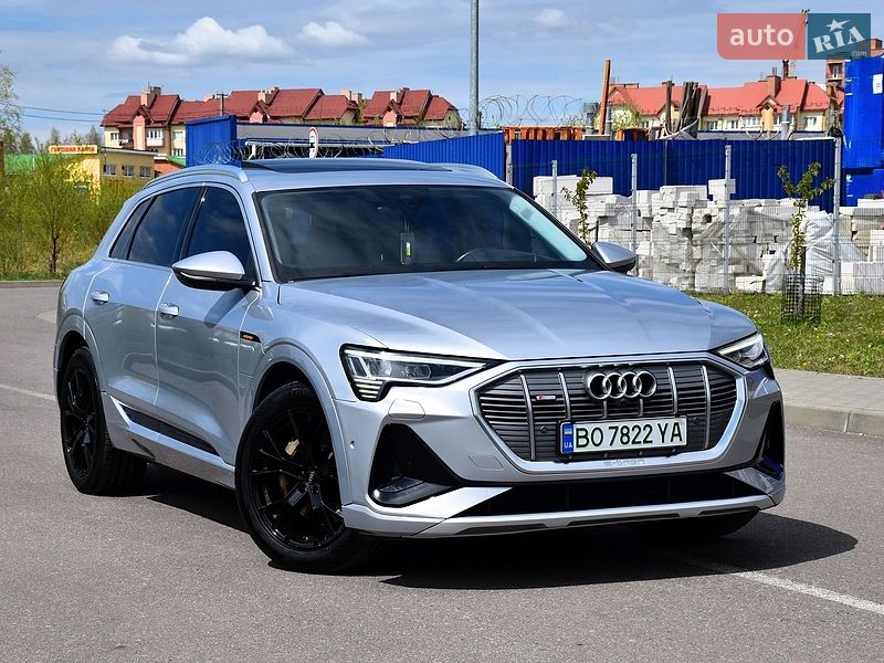Audi e-tron 2020