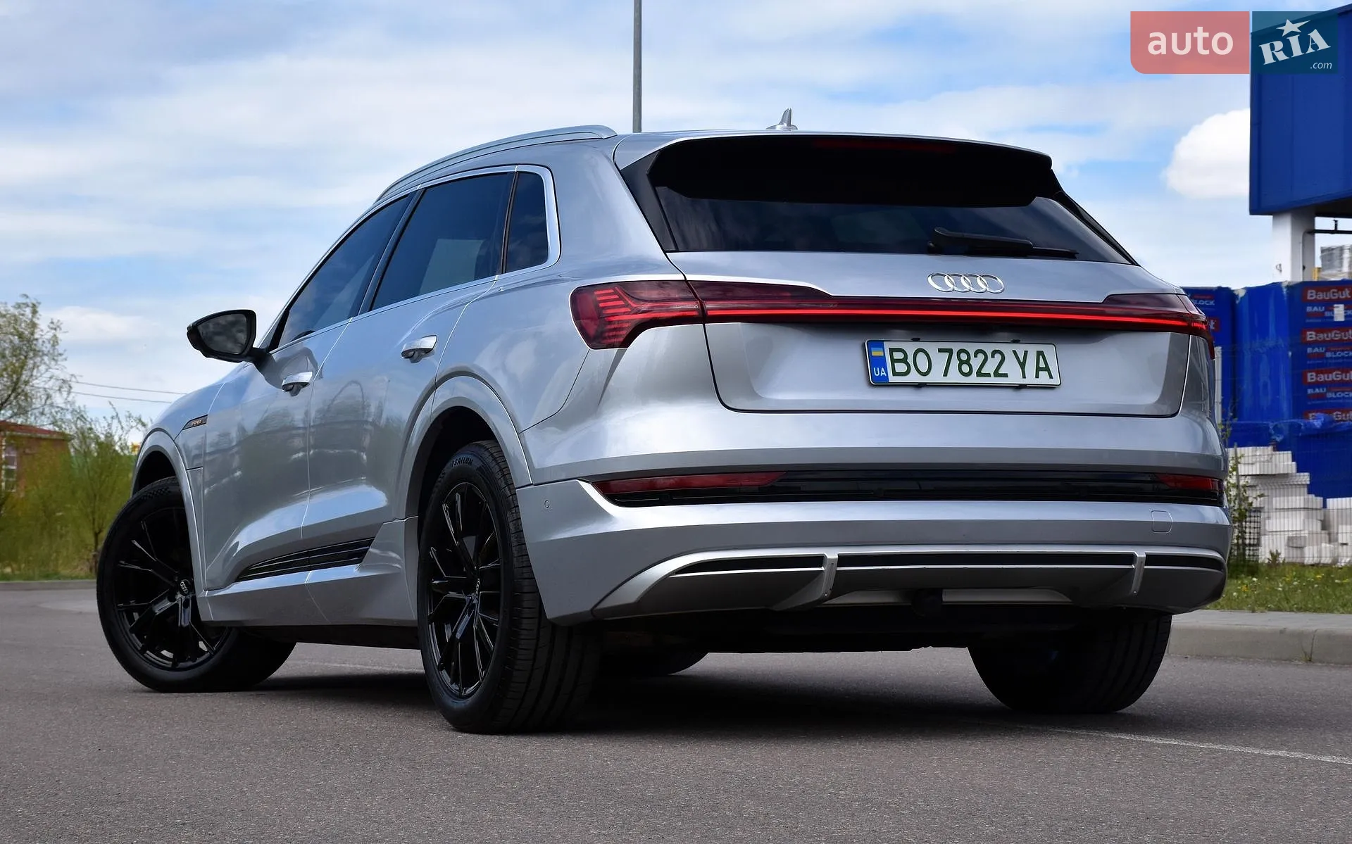 2020 Audi e-tron - мініатюра 11
