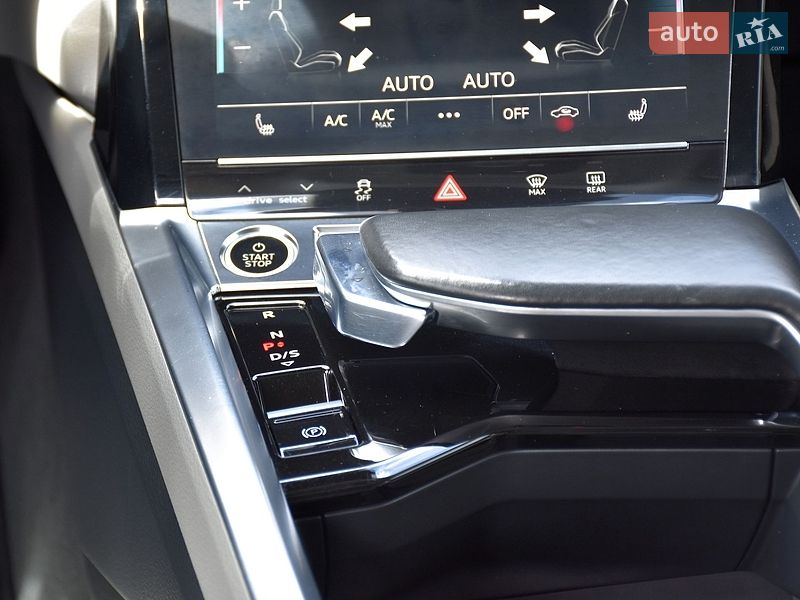 Внедорожник / Кроссовер Audi e-tron 2020 в Дрогобыче