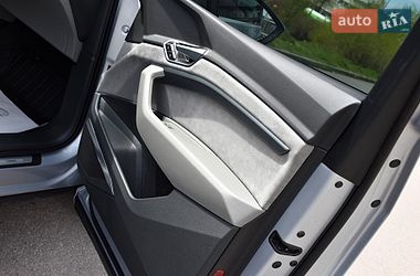 Внедорожник / Кроссовер Audi e-tron 2020 в Дрогобыче