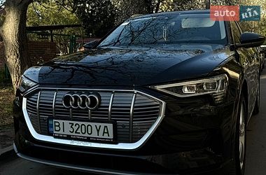 Внедорожник / Кроссовер Audi e-tron 2019 в Полтаве
