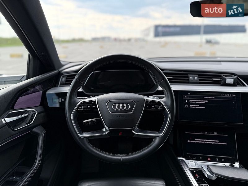 Внедорожник / Кроссовер Audi e-tron 2020 в Львове