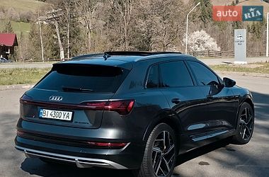 Внедорожник / Кроссовер Audi e-tron 2020 в Ивано-Франковске