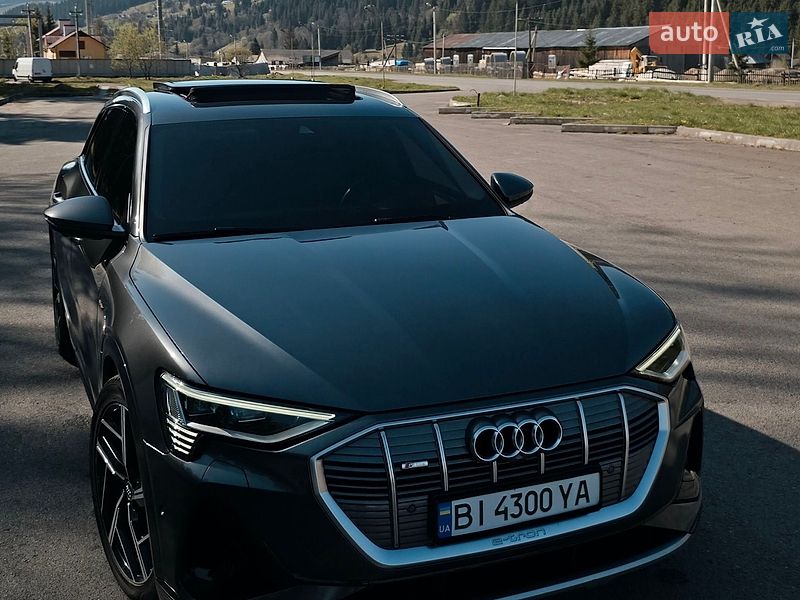 Внедорожник / Кроссовер Audi e-tron 2020 в Ивано-Франковске