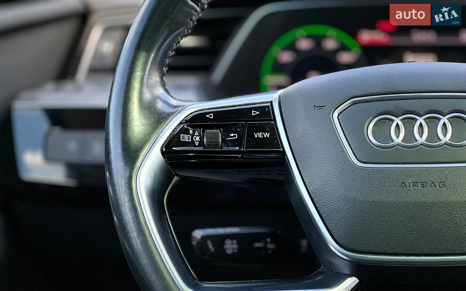 2021 Audi e-tron - мініатюра 11