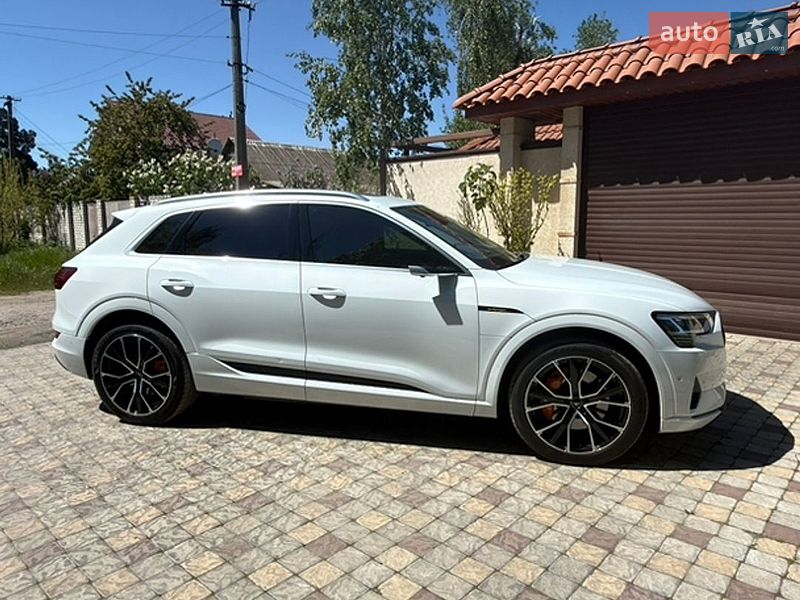 Audi e-tron 2019 Audi e-tron 2019