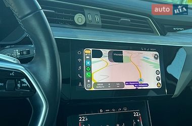 Внедорожник / Кроссовер Audi e-tron 2021 в Киеве