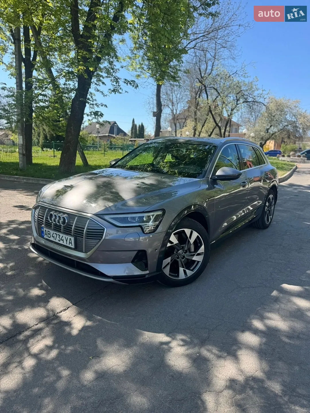 2020 Audi e-tron - фото 1