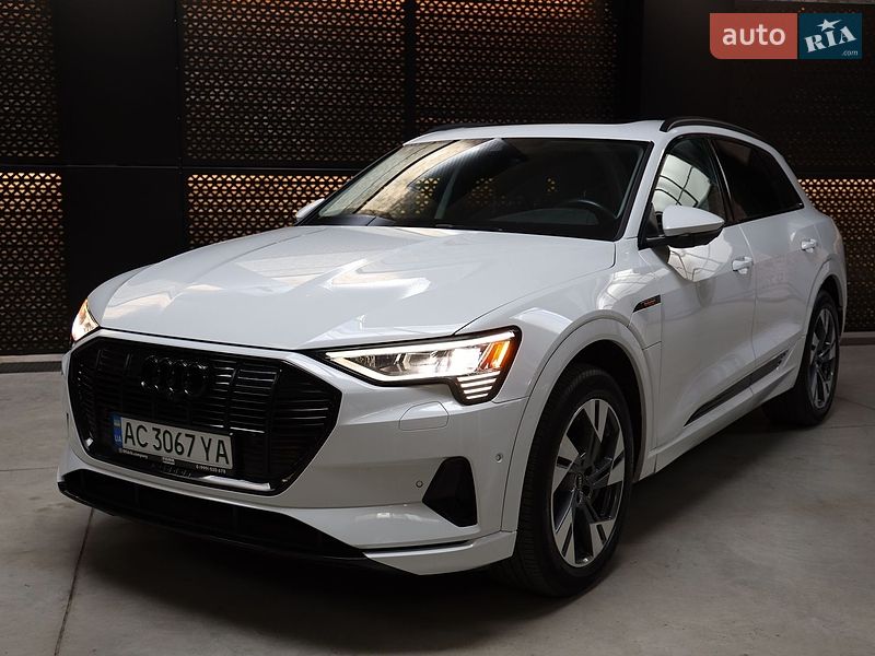 Внедорожник / Кроссовер Audi e-tron 2022 в Луцке