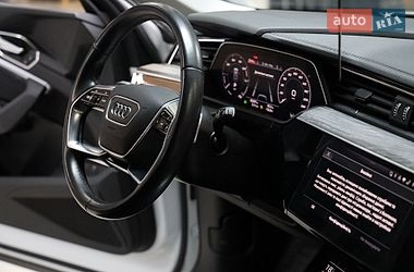 Внедорожник / Кроссовер Audi e-tron 2022 в Луцке