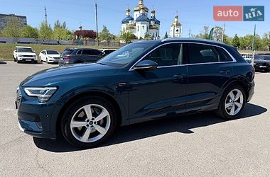 Внедорожник / Кроссовер Audi e-tron 2020 в Кривом Роге