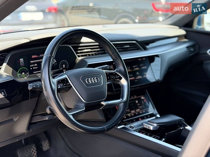 Внедорожник / Кроссовер Audi e-tron 2020 в Кривом Роге